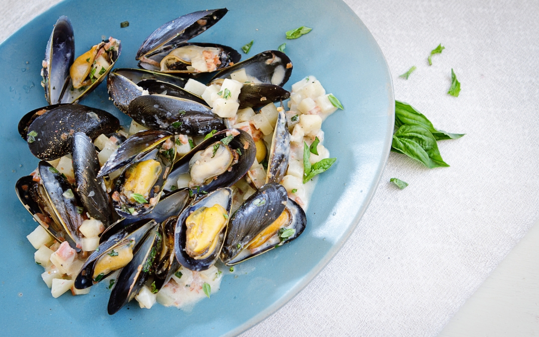 Bacon and Potato Mussels